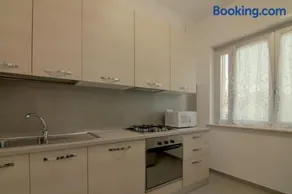 Palazzina Romani-Romani Holidays Apartments - Image 2