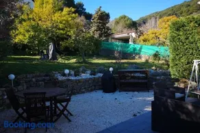 Jolie petite Maison de Charme dans quartier boisé - Image 3