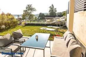 Apartamento con jardín y terraza | Vistas al lago | Adaptado para teletrabajar - Image 3