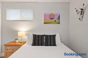 Peaceful and comfy 4BR home near downtown denver - Image 1