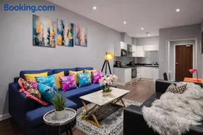 The Skyline - 1 Bedroom Apartment in London Heathrow - 2nd Floor - Image 3