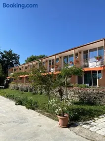 Hotel Surf Primorsko - Image 1