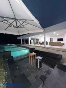 Casa de descanso para 20 personas - Image 3