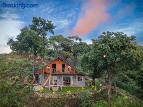 Paradise Point Nature Cabana Kandy - Image 4