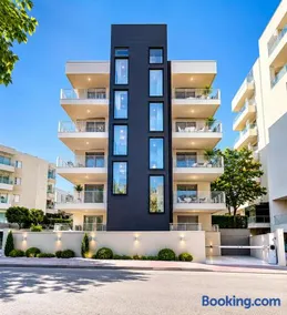 Marina Dream Beach Apartments with Sea View Terrace - Agenzia Cocal - Image 1