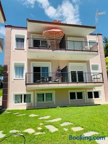 Domniki's Sea House - Image 2