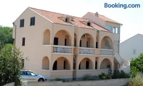 Apartments Mediterranean Sundance - Image 1