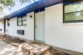Cozy Home Near Downtown Lawton - Image 2