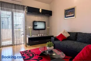 Apartment Mary - Image 4