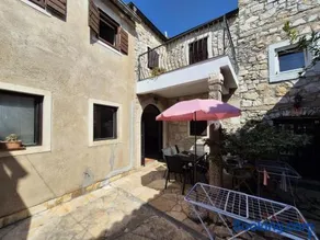 Stone house Pietro - Image 1