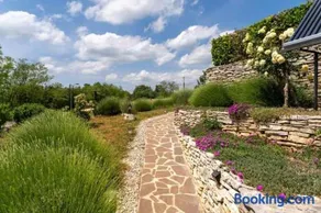 Casa Sara and Sasha near Motovun with private pool - pet friendly truffle paradise - Image 3