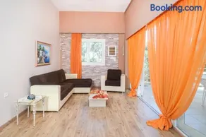 Dreamy Villa - Image 2