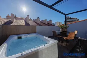 Atico duplex Playa Area barcelona con SPA exterior - Image 2