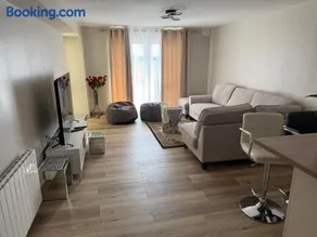 Seaview Flat Cobh - Image 4