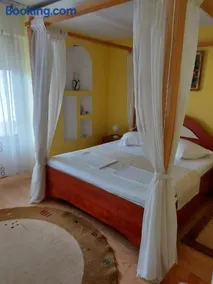 Casa Belu - Image 1