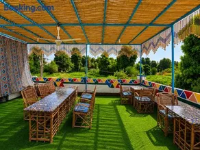 Garden view - Image 2