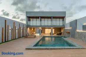Casa de praia pé na areia, alto padrão, 07 quartos - Image 3