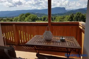 Castle View Nest - Image 4