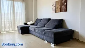 Sea View 2-bedrooms Apartment - Image 2