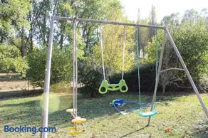 Chez Santia - Image 3