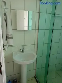 Apartamento simples e central - Image 5