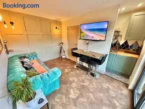 Fortescue Lodge - Image 2