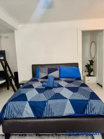 Large Coastal Home in the Heart of the Entrance! Sleeps 18 - Image 3