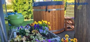 le chalet vert & bain nordique privatif Skadi tps de chauffe 1h30 - Image 1