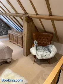 The Manor Pen - Image 2