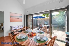 Pet-Friendly Ocean Grove Beach House VIC - Image 4
