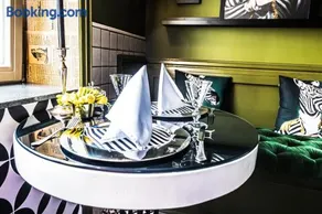 Boutique Hotel Massimos - Image 5