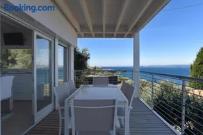 Apt in villa con sauna, piscina e campo da sport - Image 2