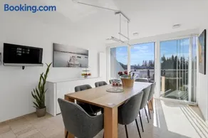 Family Villa Reykjavík - Image 2