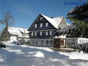 Landhotel Gasthof zur Post - Image 1