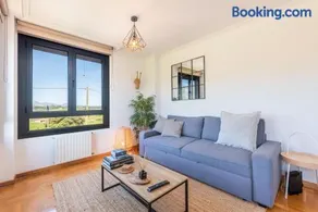 Apartamento con vistas espectaculares en Llanes, a 8 min a pie del centro - Image 2