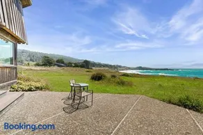 Curtis-Moulton Retreat - Image 4