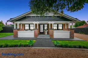 Modern Tranquility in the heart of Tanunda - Image 1