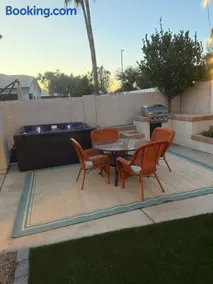 Gated Home with Pool Access, Hot Tub, and projector - Image 2