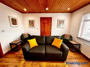 Comfy Cottage - Image 4