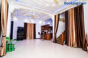 The Moonlight Luxury Villa - Image 5