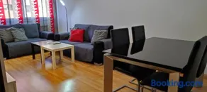 Apartamento Los Lirios Logroño - Image 2