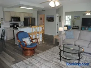 406M condo - Image 3