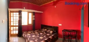 Orchid Homestay - Image 5