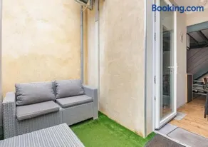 Duplex-terrasse-parking gratuit-climatisation - Image 3