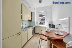 Warsaw Wola Apartment - Old Town Nearby & Parking, Balcony - by Rentujemy - Image 4