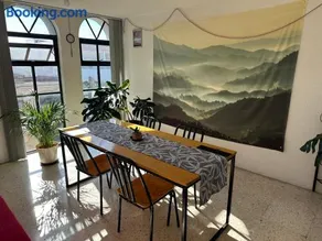 Departamento céntrico compartido - Image 3
