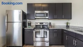Landing - Modern Apartment with Amazing Amenities (ID5947X05) - Image 2