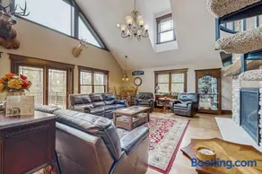 Grand Tomahawk Lodge - Image 3