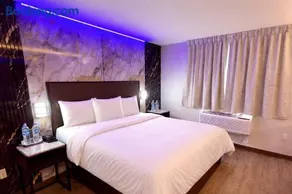 Imperial Hotel Brooklyn New - Image 4