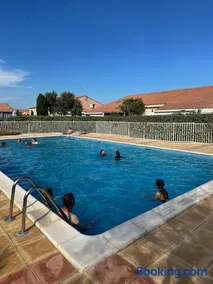 Les mers du sud - Sur la plage - Image 1